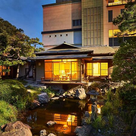 Suisui Garden Ryokan Hotel Kitakyushu Ngoại thất bức ảnh